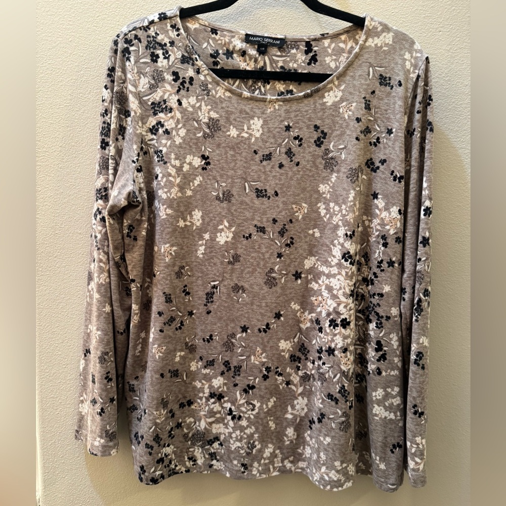 Mario Serrani Floral Long Sleeve Top - Black and Cream